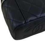 シャネル ゴールドボールチェーン調整式 キルティングラムスキン バニティケース