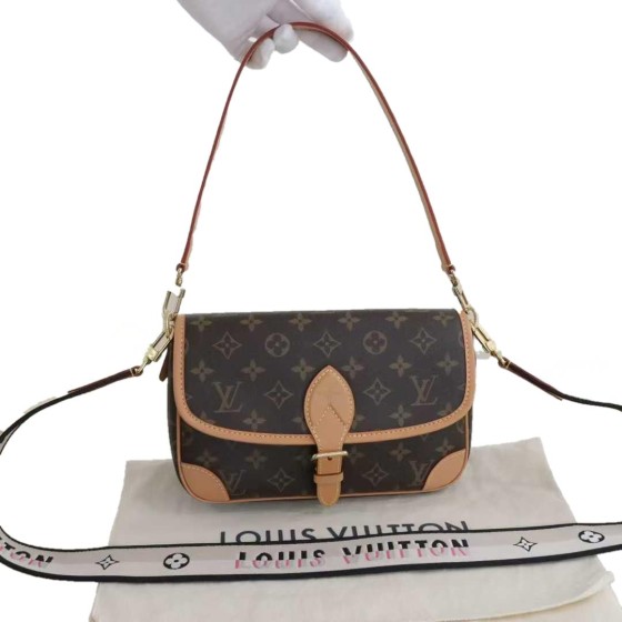 Louis Vuitton Diane Bag in Monogram Canvas