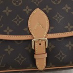 ルイ・ヴィトン ディアン バッグ モノグラムキャンバス