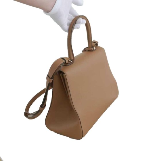 德尔沃 Brillant 系列焦糖色小牛皮手提包