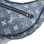 路易威登 Loop 系列 Monogram 丹宁牛仔老花月牙包