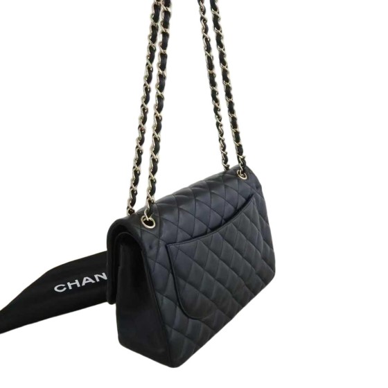 Chanel Classic Flap Bag in Quilted Lambskin