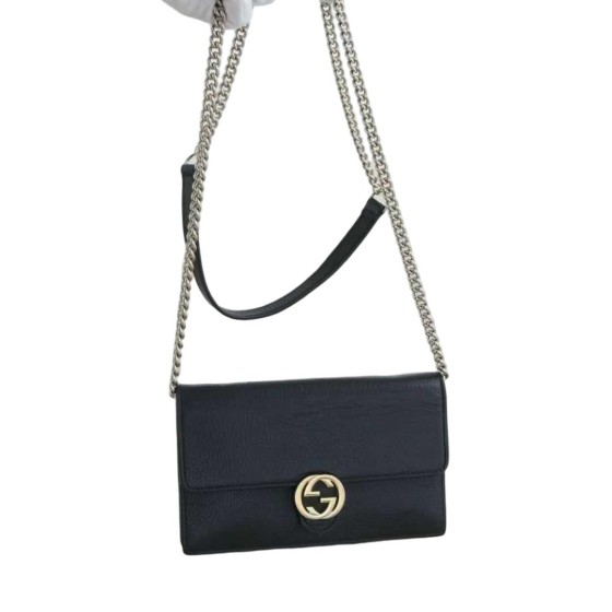 Gucci Interlocking G Wallet On Chain in Leather