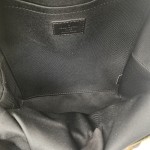 路易威登 Palm Springs 系列 Monogram Reverse 拼色双肩包