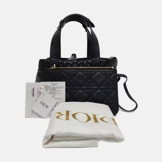 Small Dior Toujours Black Macrocannage Crinkled Calfskin Tote Bag