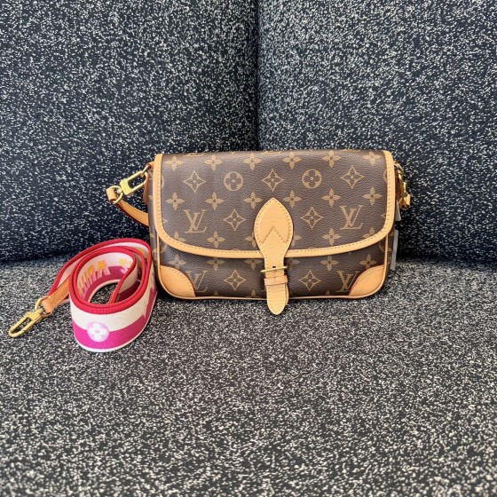 Louis Vuitton Diane Monogram Canvas Shoulder Bag