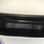 YSL SOLFERINO中号白色牛皮单肩包豆腐包