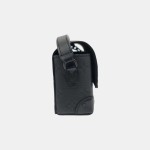 LOUIS VUITTON SOFT TRUNK迷你黑色牛皮老花压纹斜挎包
