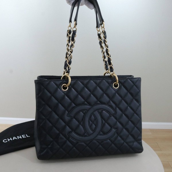 CHANEL Grand Shopping Tote (GST)