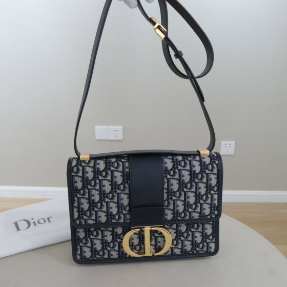 DIOR 30 Montaigne Bag