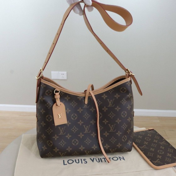 Louis Vuitton Carryall PM