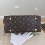 Louis Vuitton Carryall PM