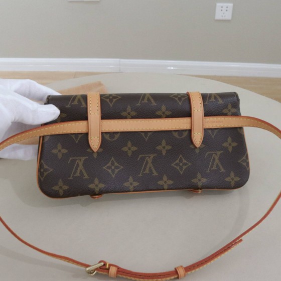 Louis Vuitton Pochette Marelle