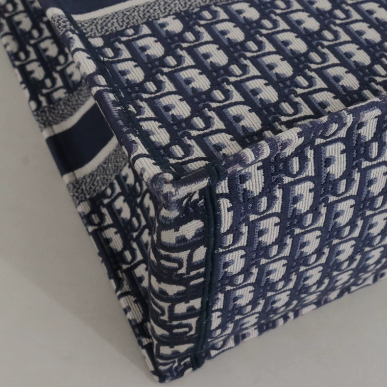 迪奥 Book Tote 手袋