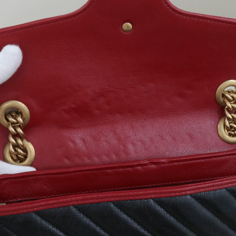 Gucci GG Marmont Matelassé Small Shoulder Bag