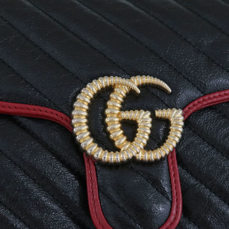 Gucci GG Marmont Matelassé Small Shoulder Bag