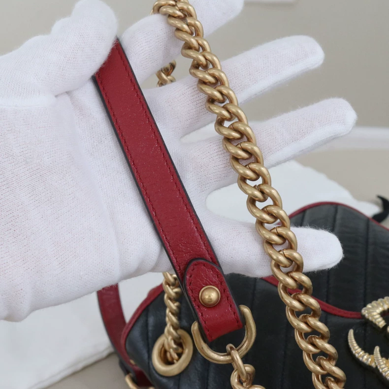 Gucci GG Marmont Matelassé Small Shoulder Bag