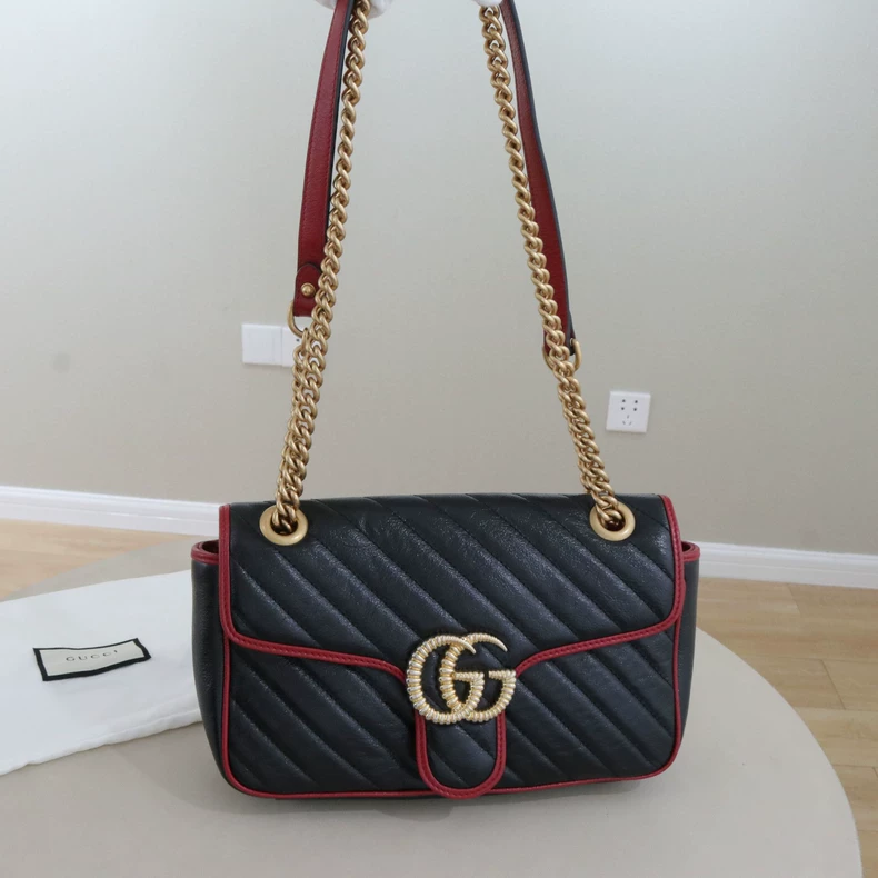 Gucci GG Marmont Matelassé Small Shoulder Bag