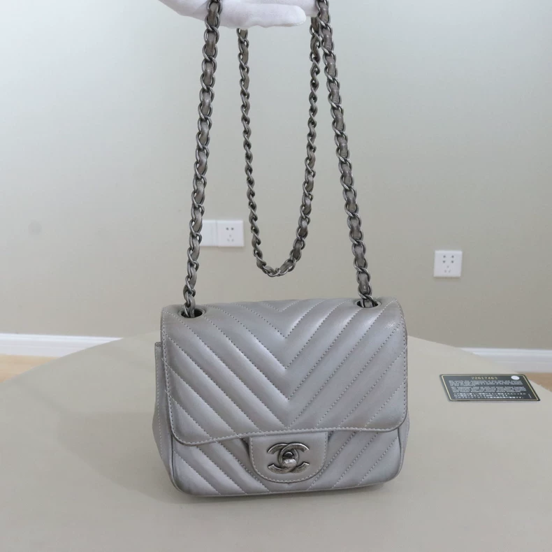 CHANEL Classic Flap Handbag (11.12 Bag) Chevron Quilted Metallic Silver Calfskin