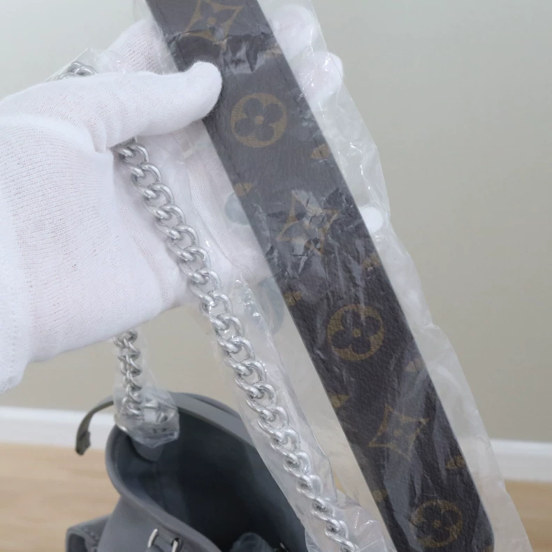 Louis Vuitton CarryAll Cargo Vibe PM