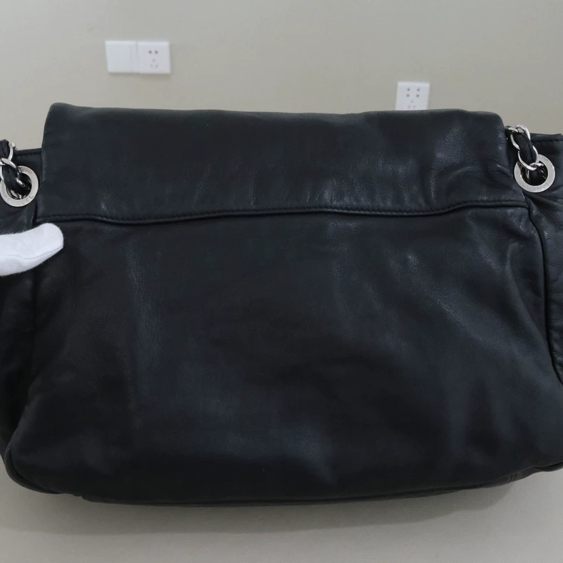 Chanel Gradient CC Logo Lambskin Chain Tote Bag